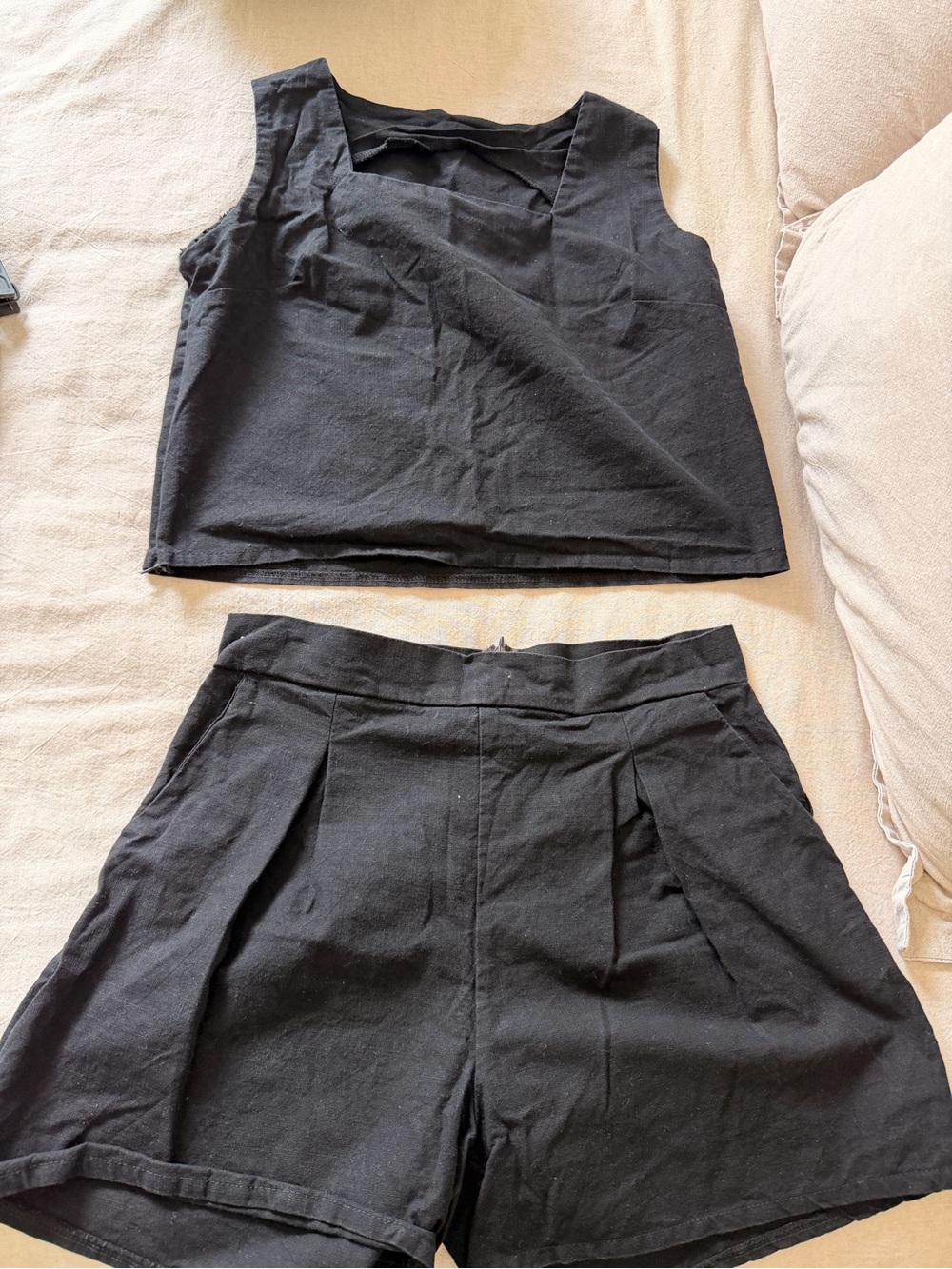 Linen black short and crop top set